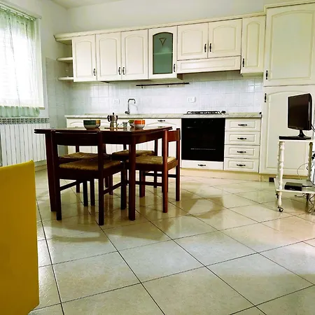 Apartment La Casa Di Roberta By Professione Vacanze *